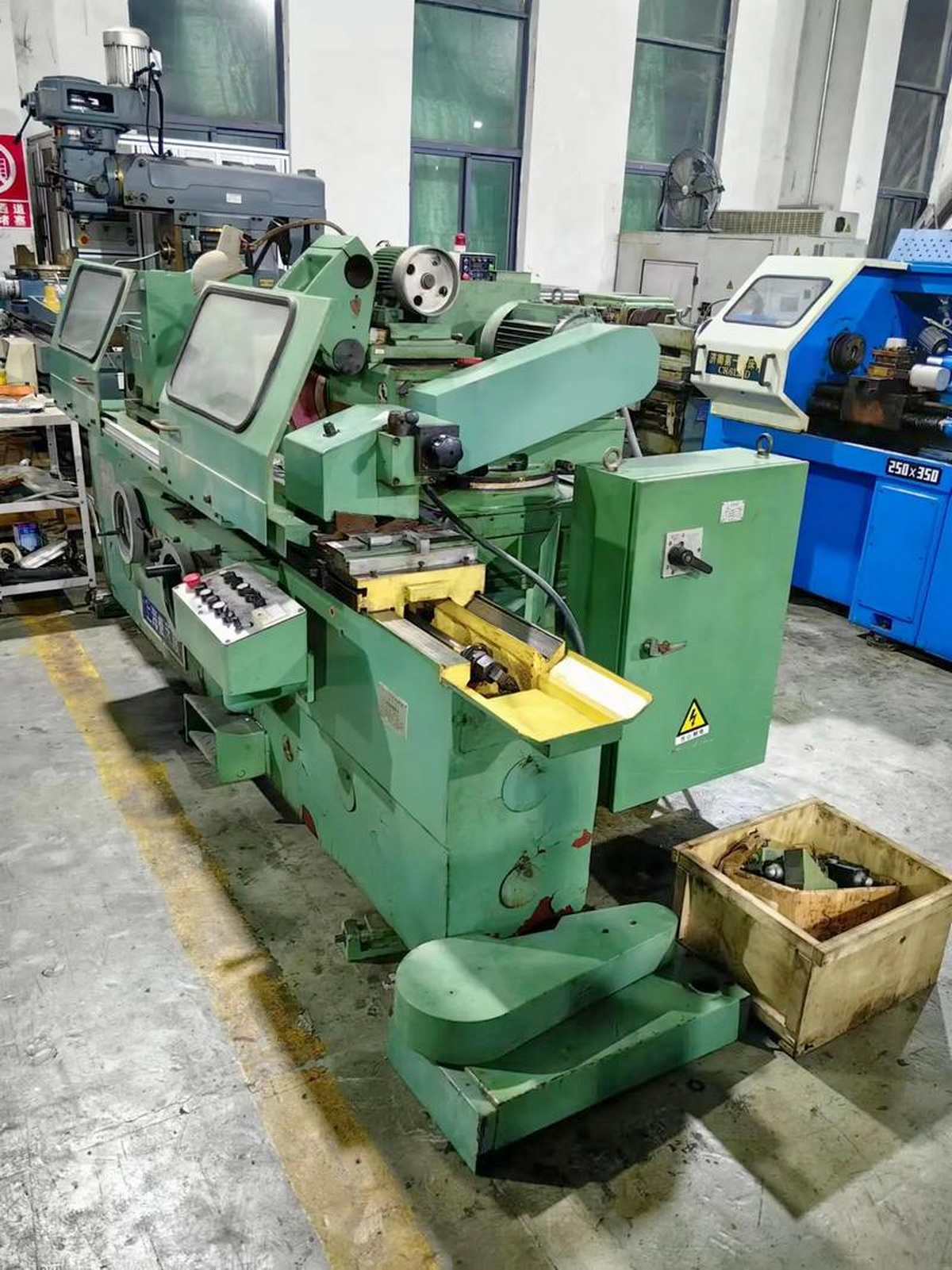 Surface Grinder, Cylindrical Grinder